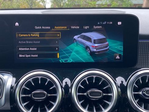 Used 2023 Mercedes-Benz EQB 250+ image 30