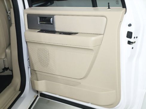 Used 2015 Ford Expedition EL Limited w/ Equipment Group 301A image 33