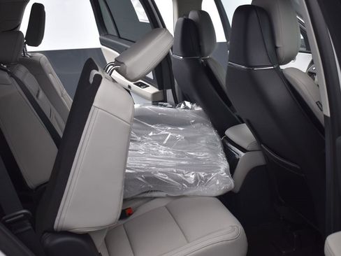 New 2025 Lincoln Aviator Reserve w/ Equipment Group 201A image 14