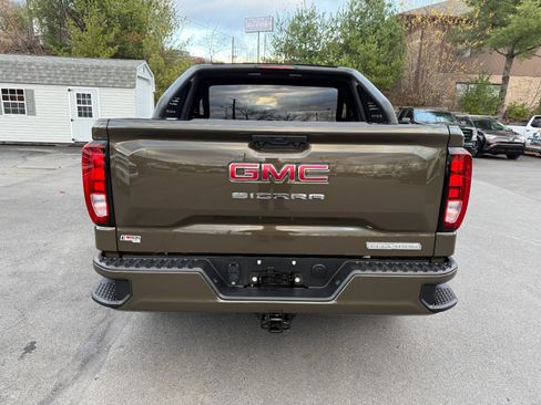 Used 2024 GMC Sierra 1500 Elevation image 4