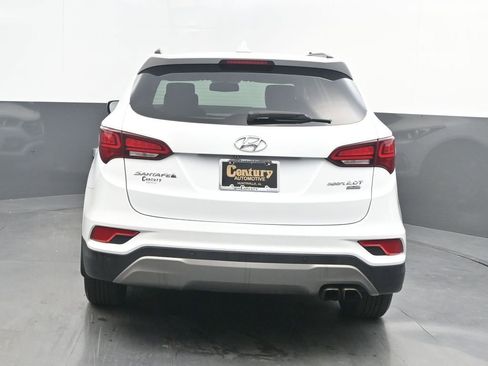 Used 2018 Hyundai Santa Fe Sport image 6