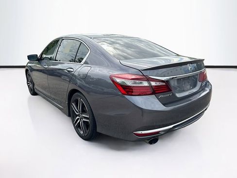 Used 2017 Honda Accord Sport Special Edition image 6