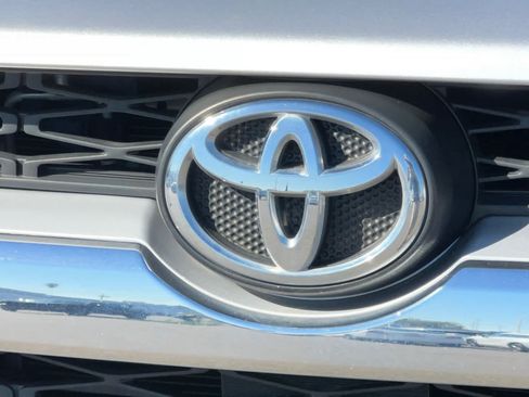 Used 2016 Toyota 4Runner Limited AWD/4WD image 16