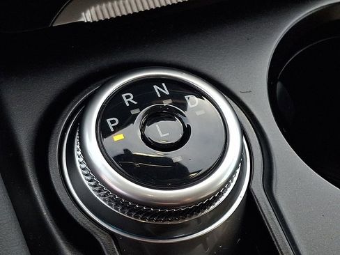 Used 2025 Ford Explorer Active image 23