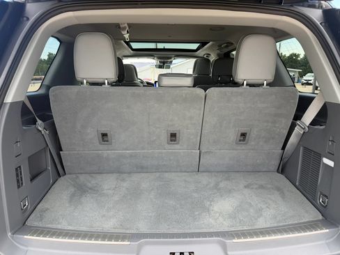 Used 2019 Lincoln Navigator Reserve AWD/4WD image 41