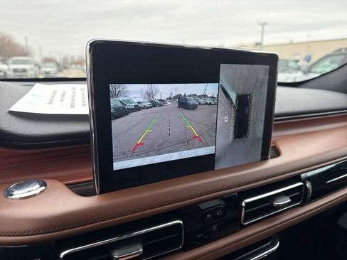 Used 2022 Lincoln Aviator Reserve w/ Equipment Group 201A image 19