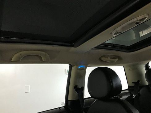 Used 2013 MINI Cooper Hardtop FWD image 21