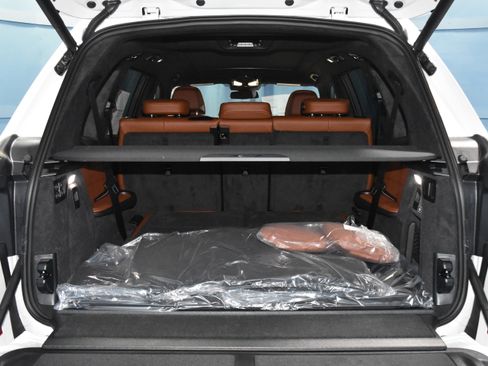 New 2026 BMW X7 M60i image 30