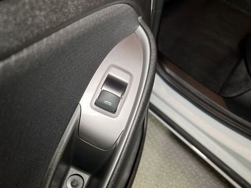 Used 2024 Chevrolet Malibu LT image 51