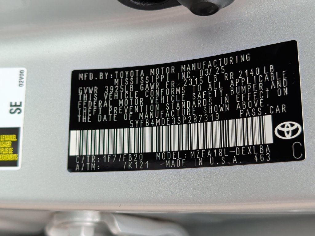 Used 2025 Toyota Corolla LE FWD image 40