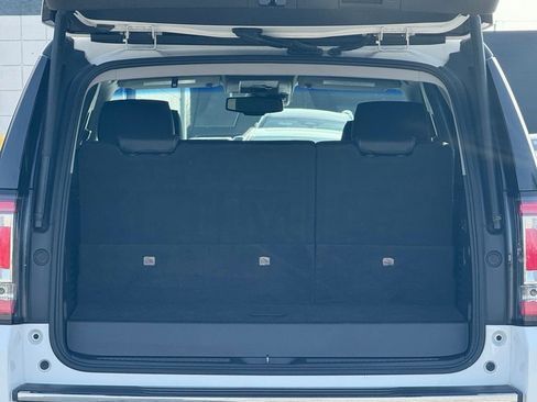 Used 2018 GMC Yukon Denali w/ Open Road Package image 33