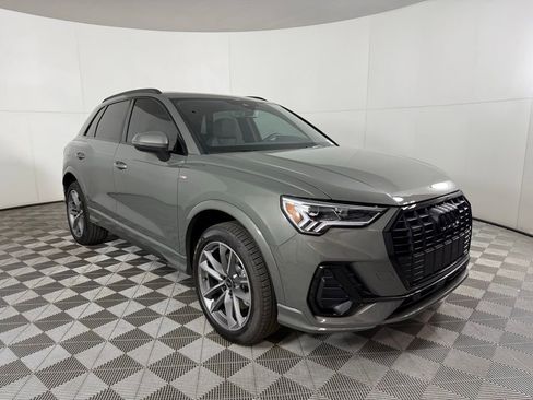 New 2025 Audi Q3 2.0T Premium image 3
