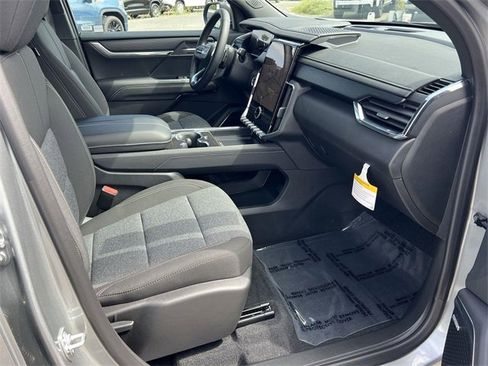 New 2025 GMC Acadia Elevation w/ Black Edition image 29