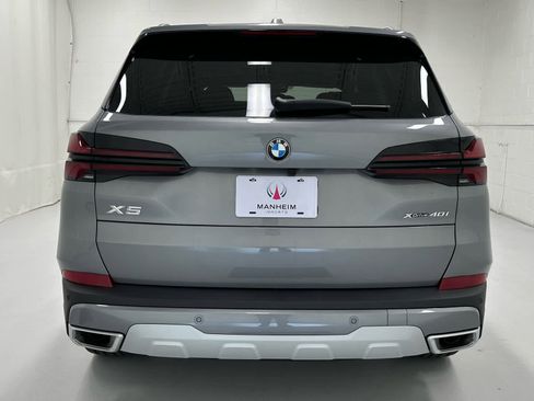 Used 2026 BMW X5 xDrive40i w/ Climate Comfort Package image 7