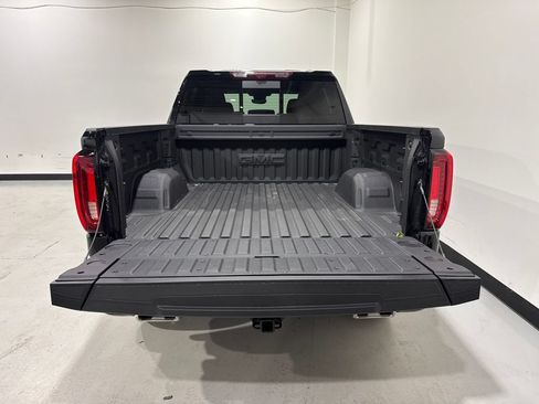 Used 2026 GMC Sierra 1500 AT4 w/ Technology Package AWD/4WD image 26