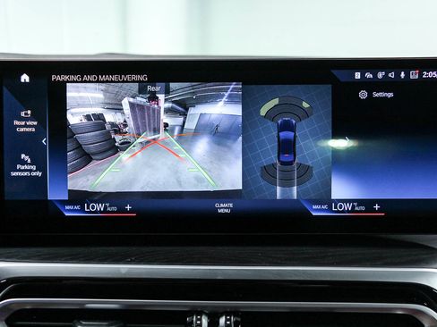 Certified 2023 BMW 330i Sedan w/ Driving Assistance Package RWD image 23