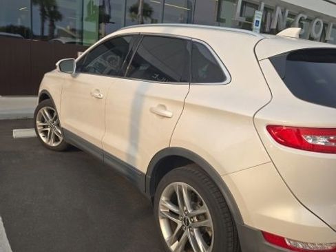 Used 2018 Lincoln MKC Reserve image 5