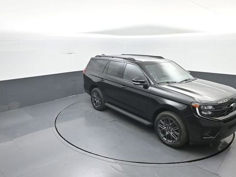 New 2026 Ford Expedition Platinum w/ Stealth Appearance Package AWD/4WD image 24