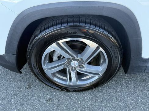 Used 2019 GMC Terrain SLT image 11