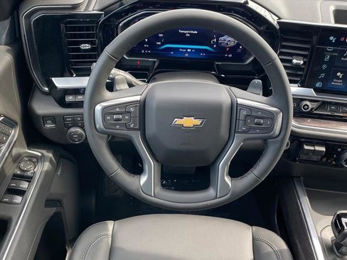 New 2026 Chevrolet Silverado 1500 LTZ w/ LTZ Premium Package image 9