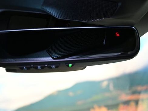 Certified 2025 Subaru Crosstrek 2.0i Premium image 41