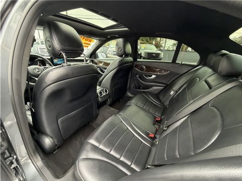 Used 2019 Mercedes-Benz C 300 Sedan image 21