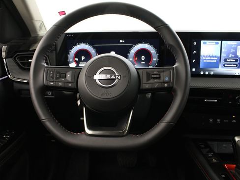 New 2026 Nissan Kicks SR FWD image 20