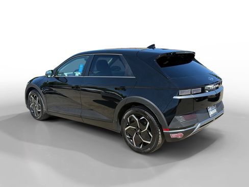Certified 2024 Hyundai Ioniq 5 SEL RWD image 3