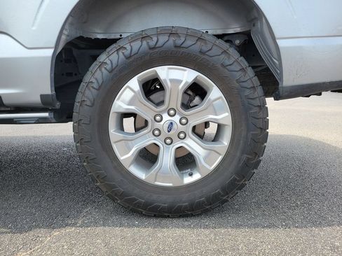 Used 2021 Ford F150 Platinum w/ Equipment Group 701A High AWD/4WD image 40
