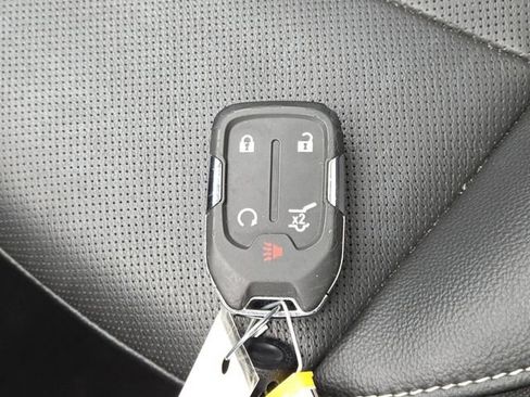 Used 2022 GMC Terrain Denali w/ Denali Premium Package image 40