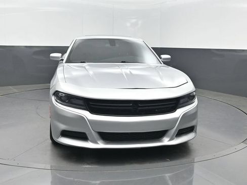 Used 2021 Dodge Charger SXT w/ Leather Interior Group RWD image 35