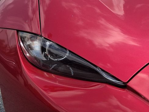 Used 2016 MAZDA MX-5 Miata Grand Touring RWD image 11