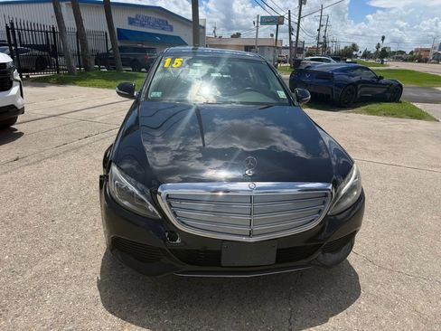 Used 2015 Mercedes-Benz C 300 4MATIC Sedan image 4