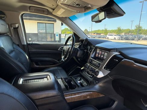 Used 2019 GMC Yukon Denali AWD/4WD image 24