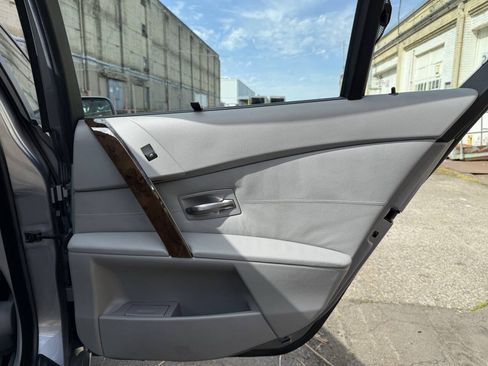 Used 2007 BMW 530xi Sedan AWD/4WD image 54