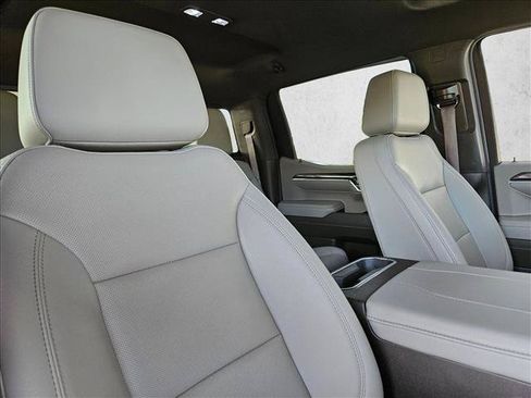 Used 2023 Chevrolet Silverado 1500 LTZ AWD/4WD image 17