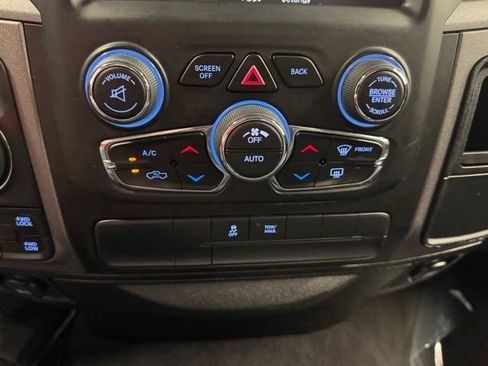 Used 2019 RAM 1500 Express w/ Wheel & Sound Group AWD/4WD image 25