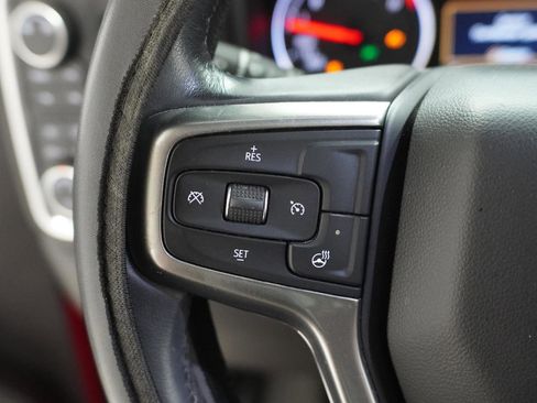 Used 2019 Chevrolet Silverado 1500 LT Trail Boss AWD/4WD image 18