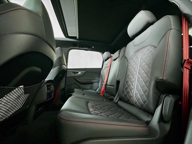 Certified 2026 Audi Q7 3.0T Prestige AWD/4WD image 23