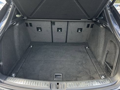 Used 2021 Porsche Macan image 27