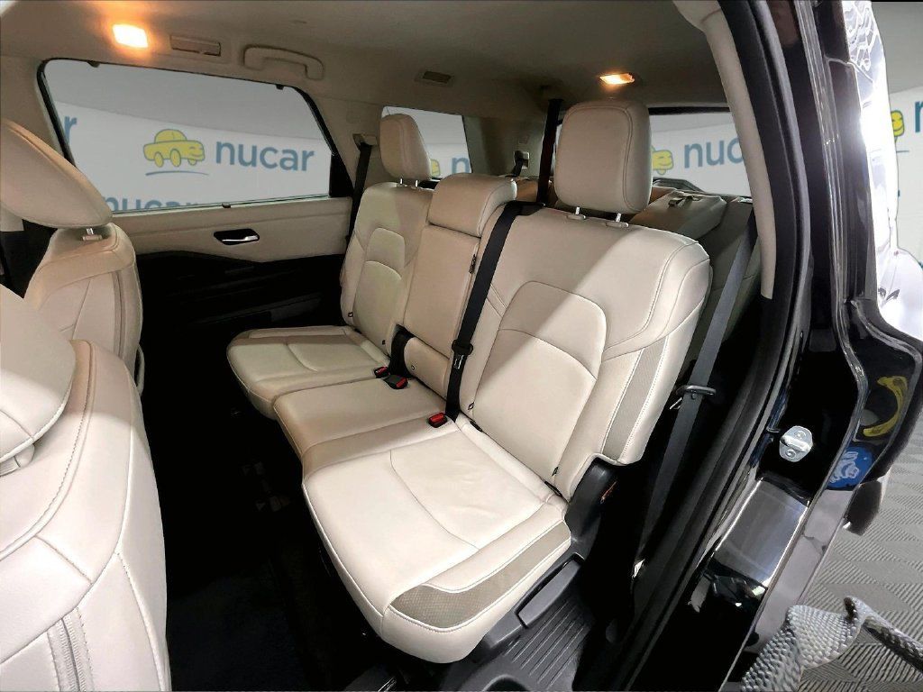 Used 2023 Nissan Pathfinder SL w/ Lighting Package (N92) AWD/4WD image 15