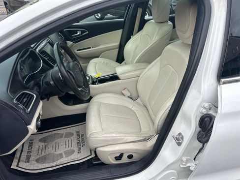 Used 2015 Chrysler 200 C w/ Navigation & Sound Group I image 13