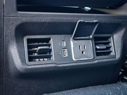 New 2026 GMC Sierra 2500 SLE w/ SLE Value Package; image 34