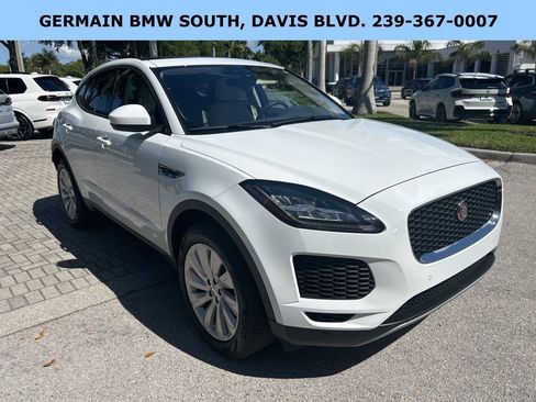 Used 2020 Jaguar E-PACE SE image 4