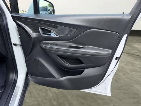 Used 2016 Buick Encore FWD image 24