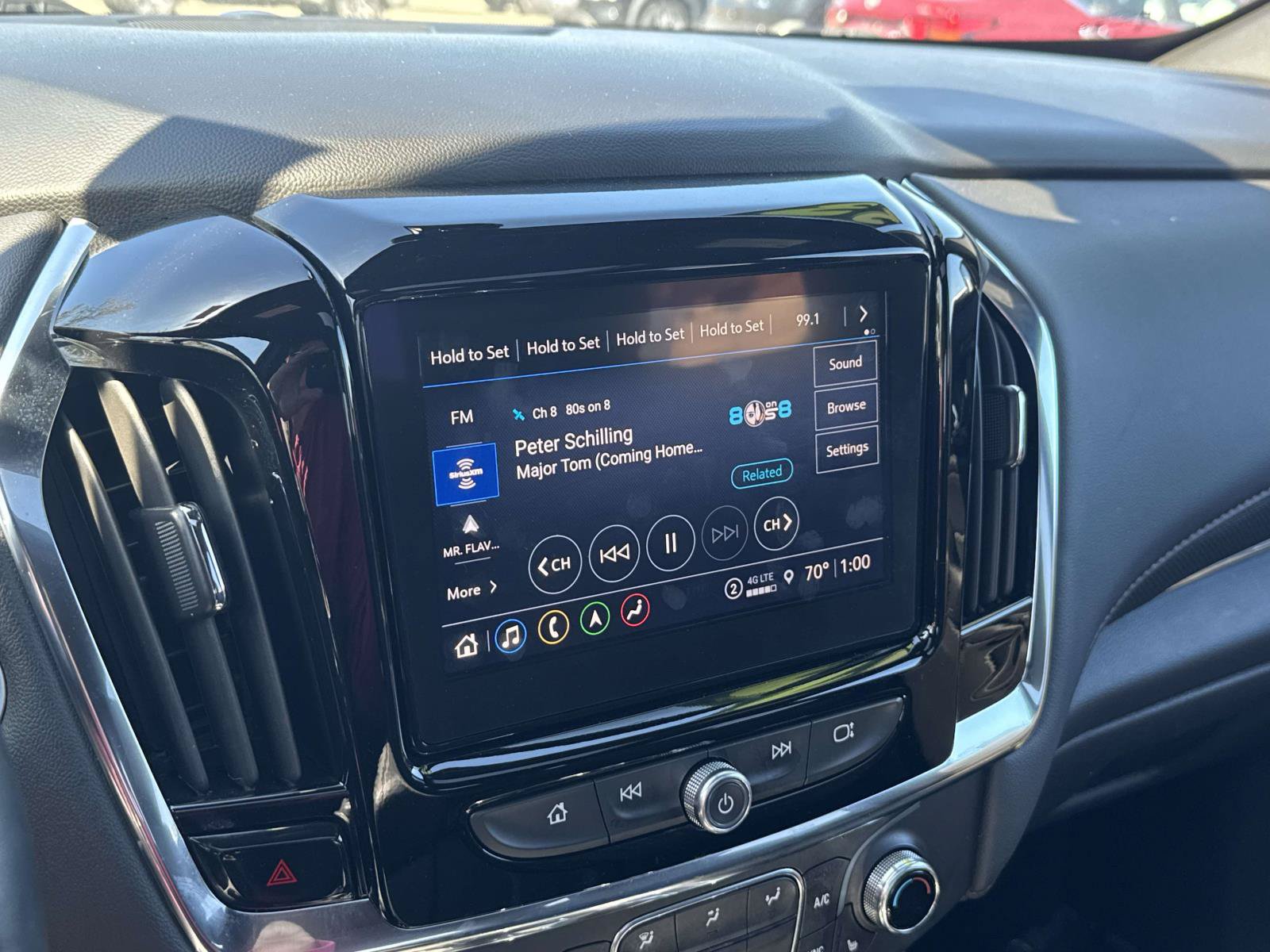 Used 2023 Chevrolet Traverse RS AWD/4WD image 23