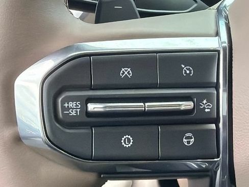 New 2026 GMC Yukon Denali w/ Denali Reserve Package AWD/4WD image 24