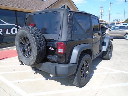Used 2012 Jeep Wrangler Sport image 8