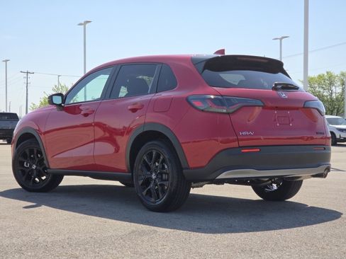 Used 2024 Honda HR-V Sport image 16