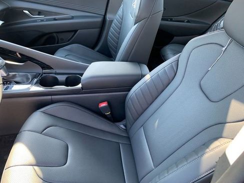 New 2026 Hyundai Elantra Limited w/ Cargo Package FWD image 10